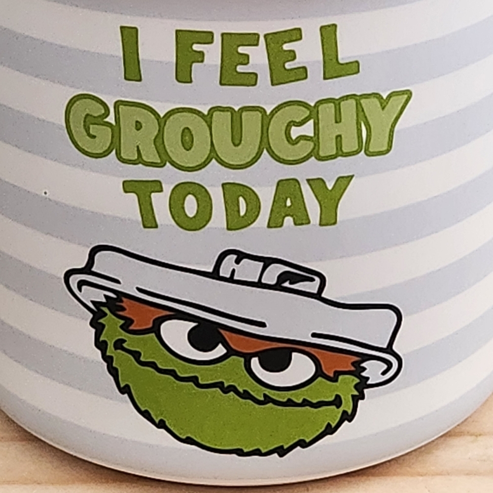 Sesame Street Oscsr the Grouch "I Feel Grouchy Today" Soft Touch Ceramic Mug NWT - Picture 6 of 12